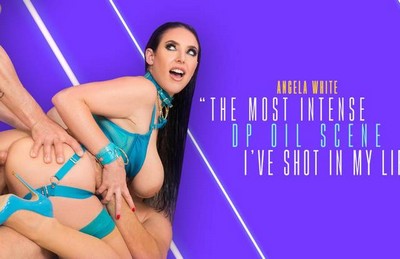 Майор и оперативник посетили Анжелу, специалистку в анальном порно.