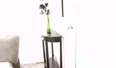 После использования дилдо женщина готова принять партнера.