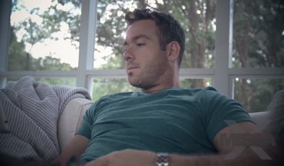 Когда принцесса увидела своего одинокого кузена занимающегося несолидными делами, она решила его утешить.