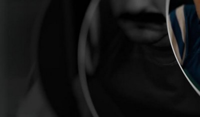 У двух замечательных сокурсниц, исповедующих лесбийские темы, чуваку удалось добиться интимной близости при помощи хитрости.