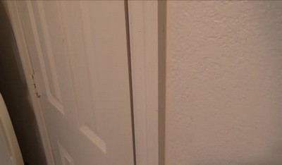 Джулия насладилась куни от своего пасынка, и милфа достигла оргазма.