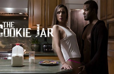 Девушка вернулась из Канады в Батон Руж для летних каникул.