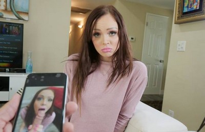 Шатенка в спальне до сна похитила отцу большой классный хуй.